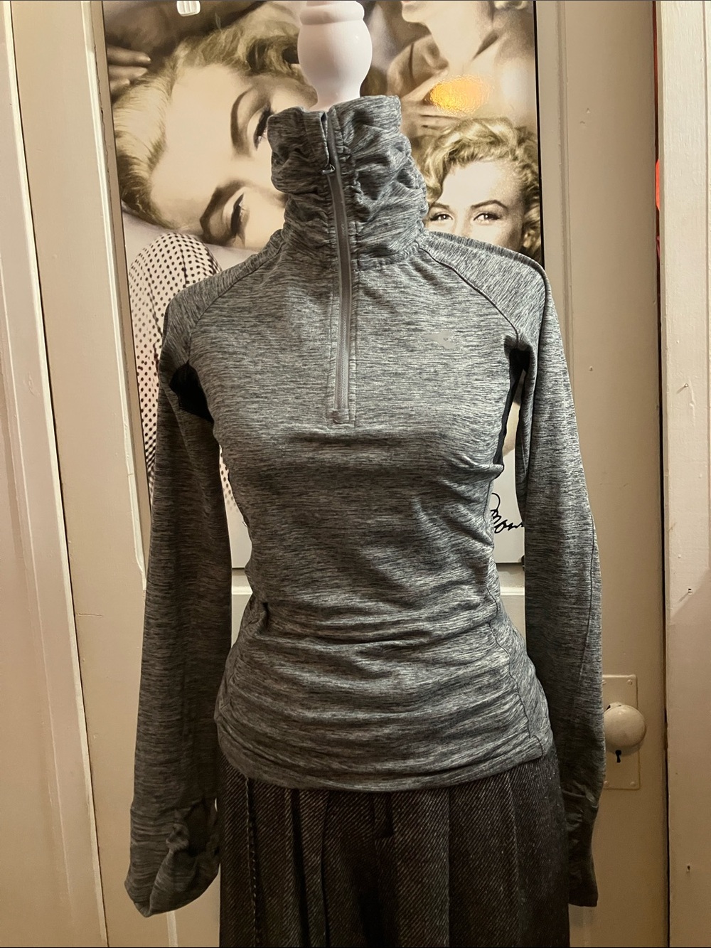 Diadora woman Gray Heather Athletic Long sleeve running gear